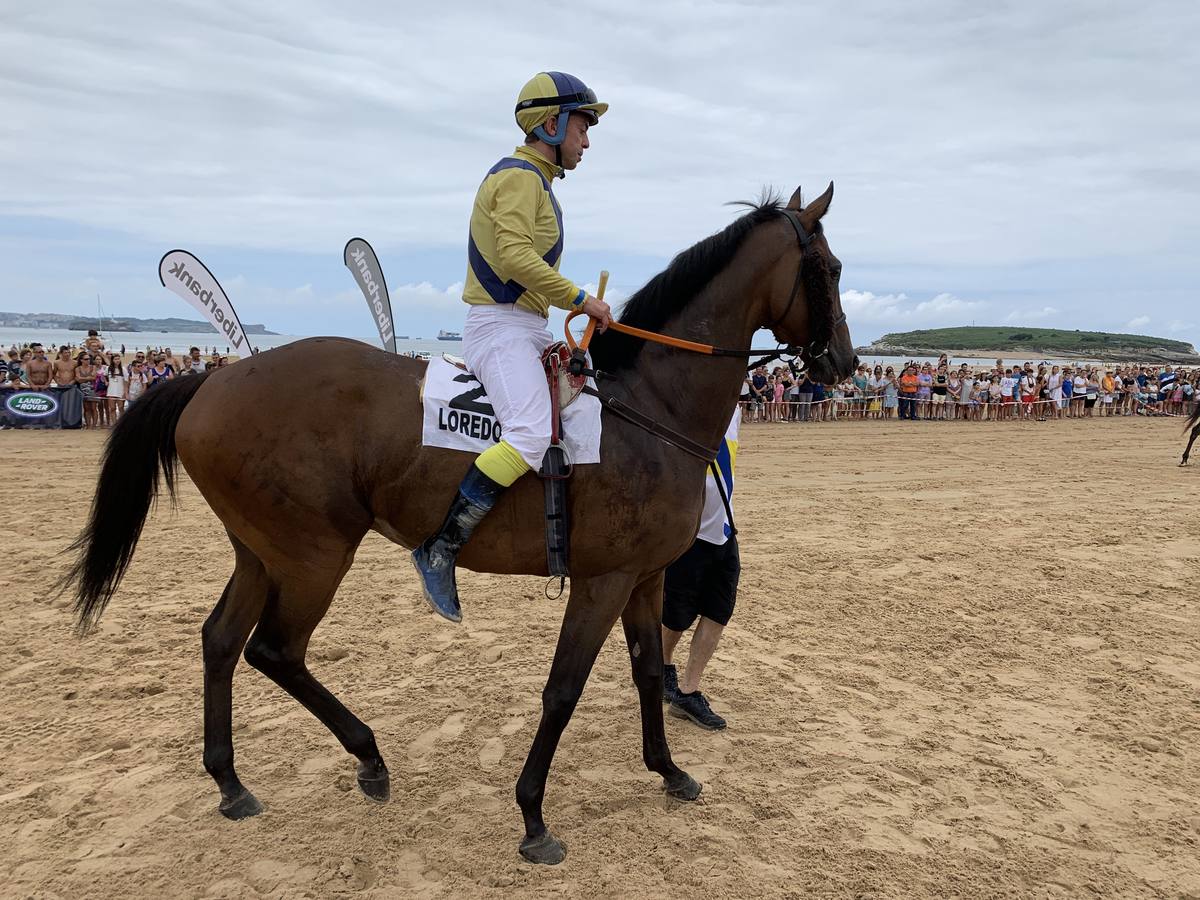 El caballo de la cuadra Río Cubas se impone por cuarta vez consecutiva en el Gran Premio Junta Vecinal y el de la cuadra El Sable vence en el Derby