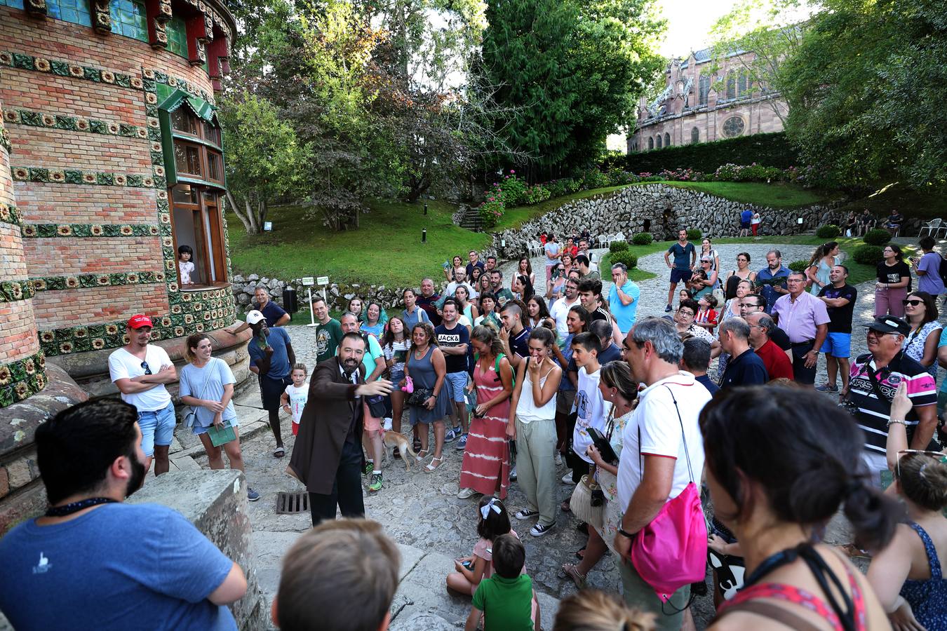 Fotos: Visitas guiadas en el Capricho de Gaudí en Comillas