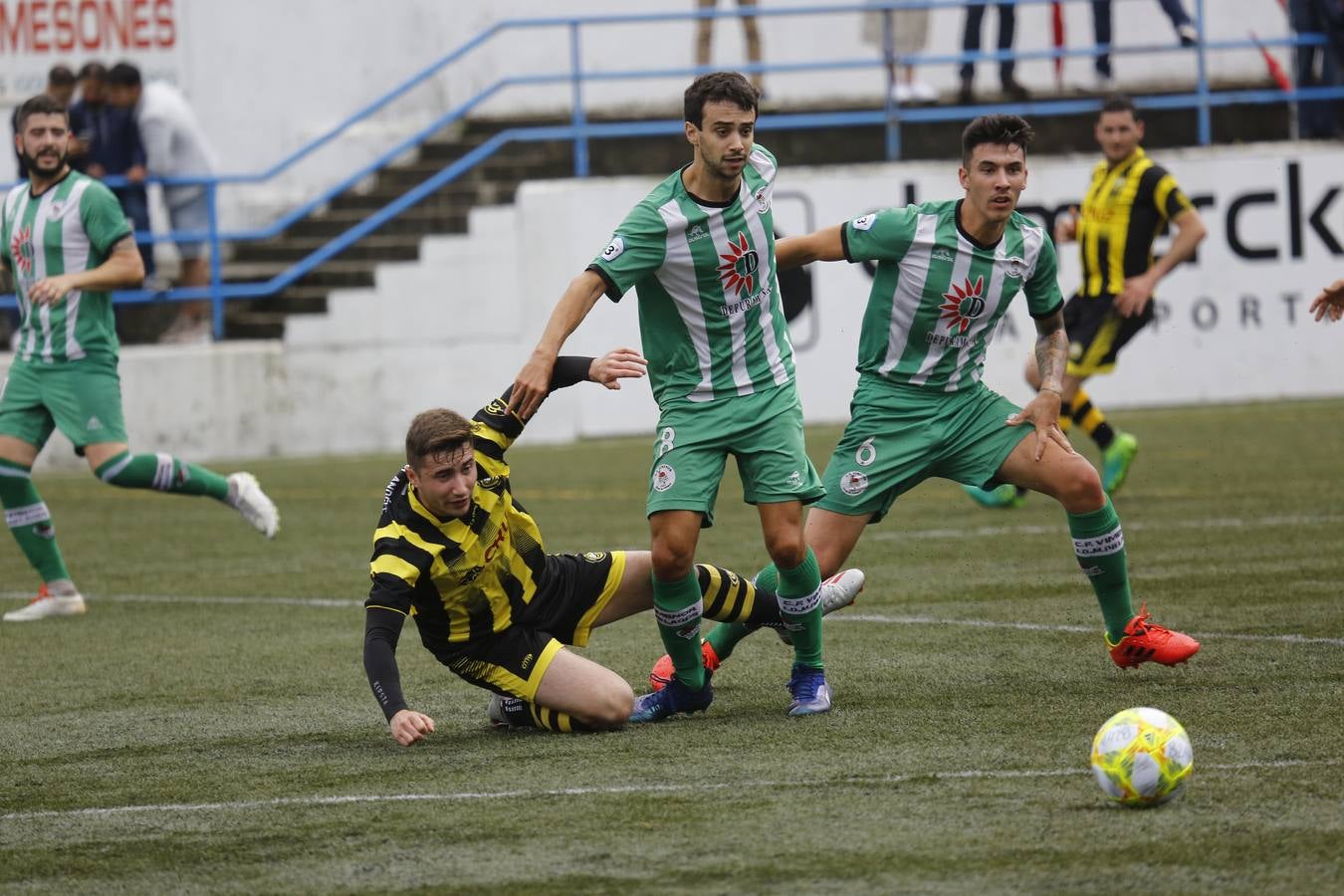 El Cayón se impuso al Vimenor en los penaltis tras empatar a uno y llegó a la antesala de la final de la Copa Federación