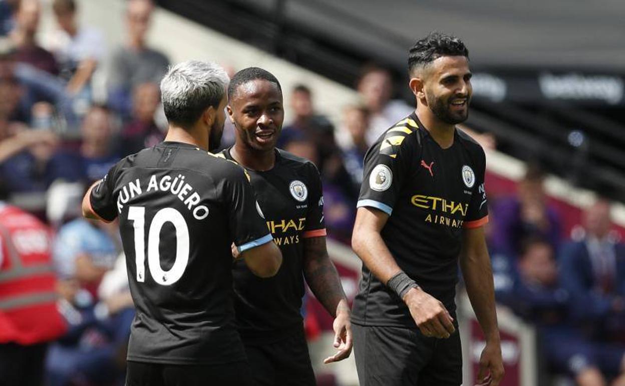 Agüero, junto a sus compañeros el pasado domingo.