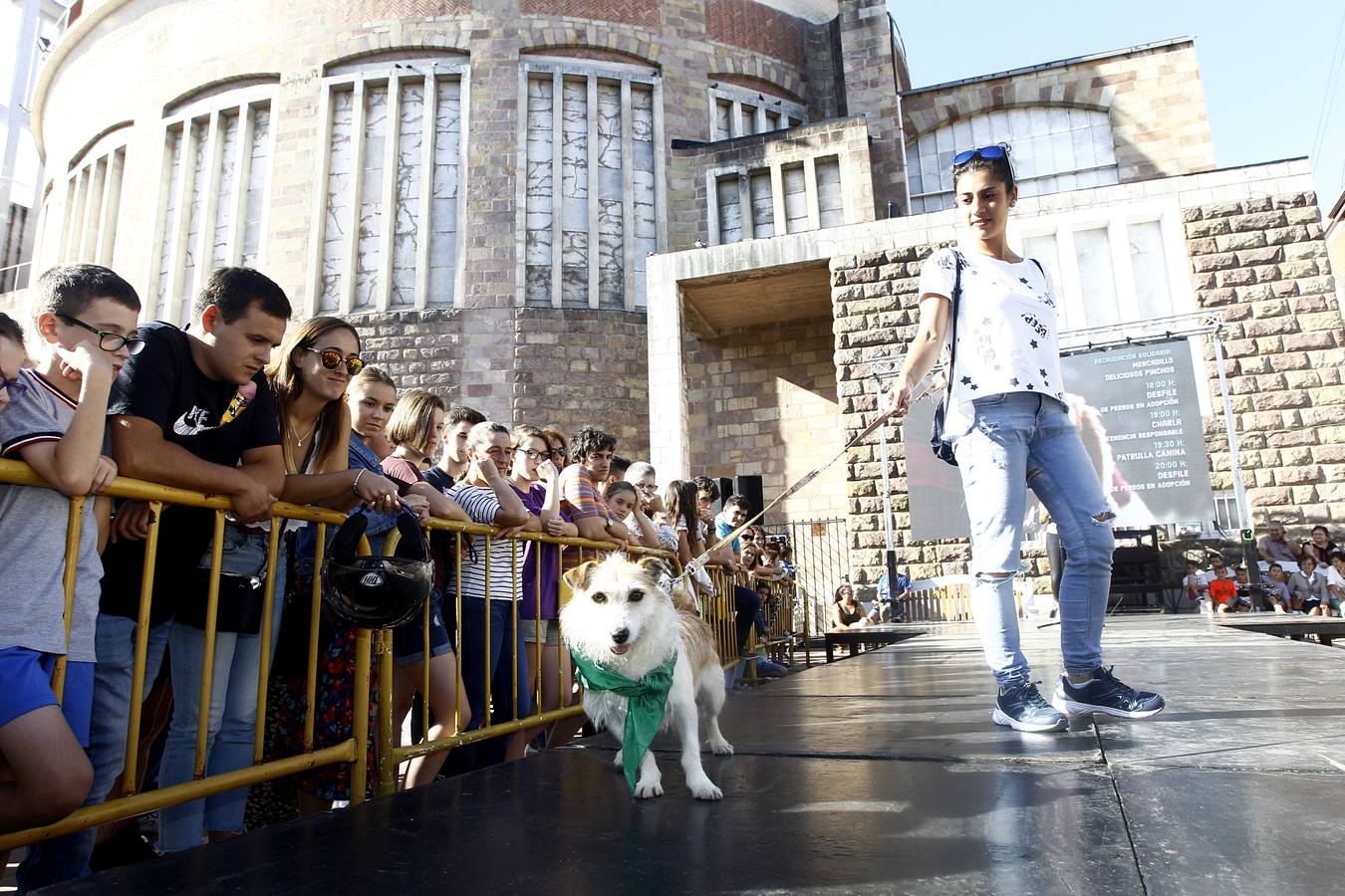 Fotos: De día y de noche, la fiesta no para en Torrelavega