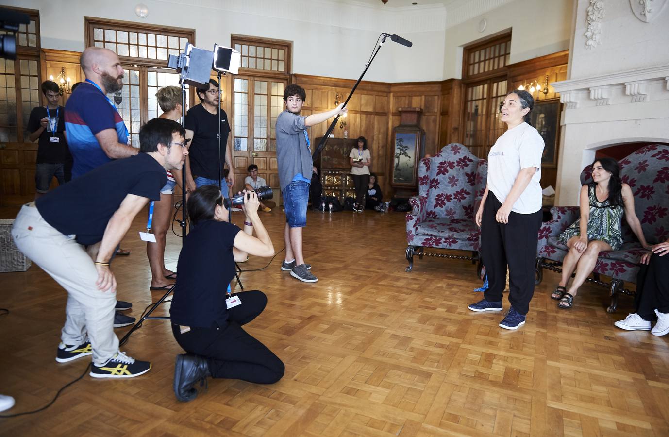 Otra imagen del ejercicio conjunto de los talleres de cine documental y de interpretación