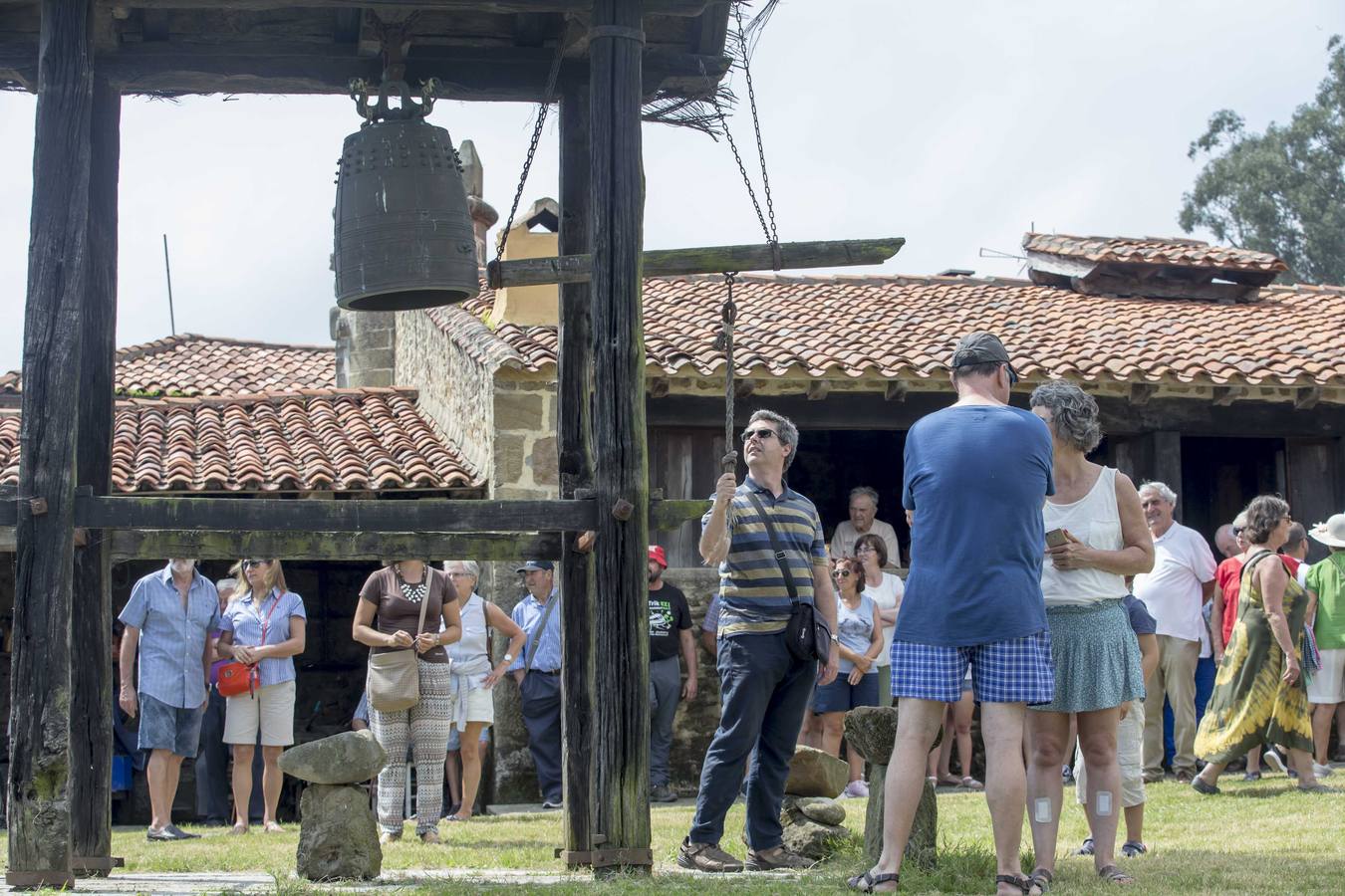 Fotos: Las campanas suenan en Meruelo