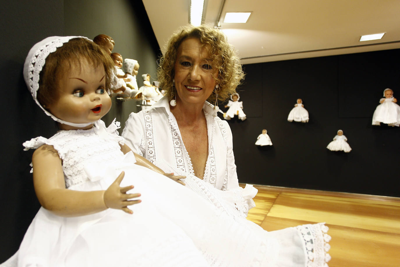 Fotos: Puntadas por la historia de la moda en Torrelavega