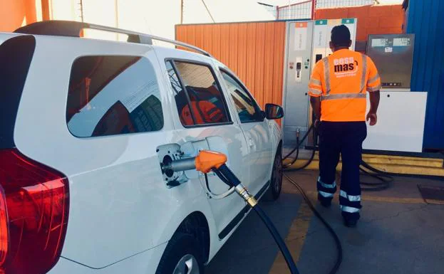 La gasolinera naranja del polígono de RAOS ya suministra GLP