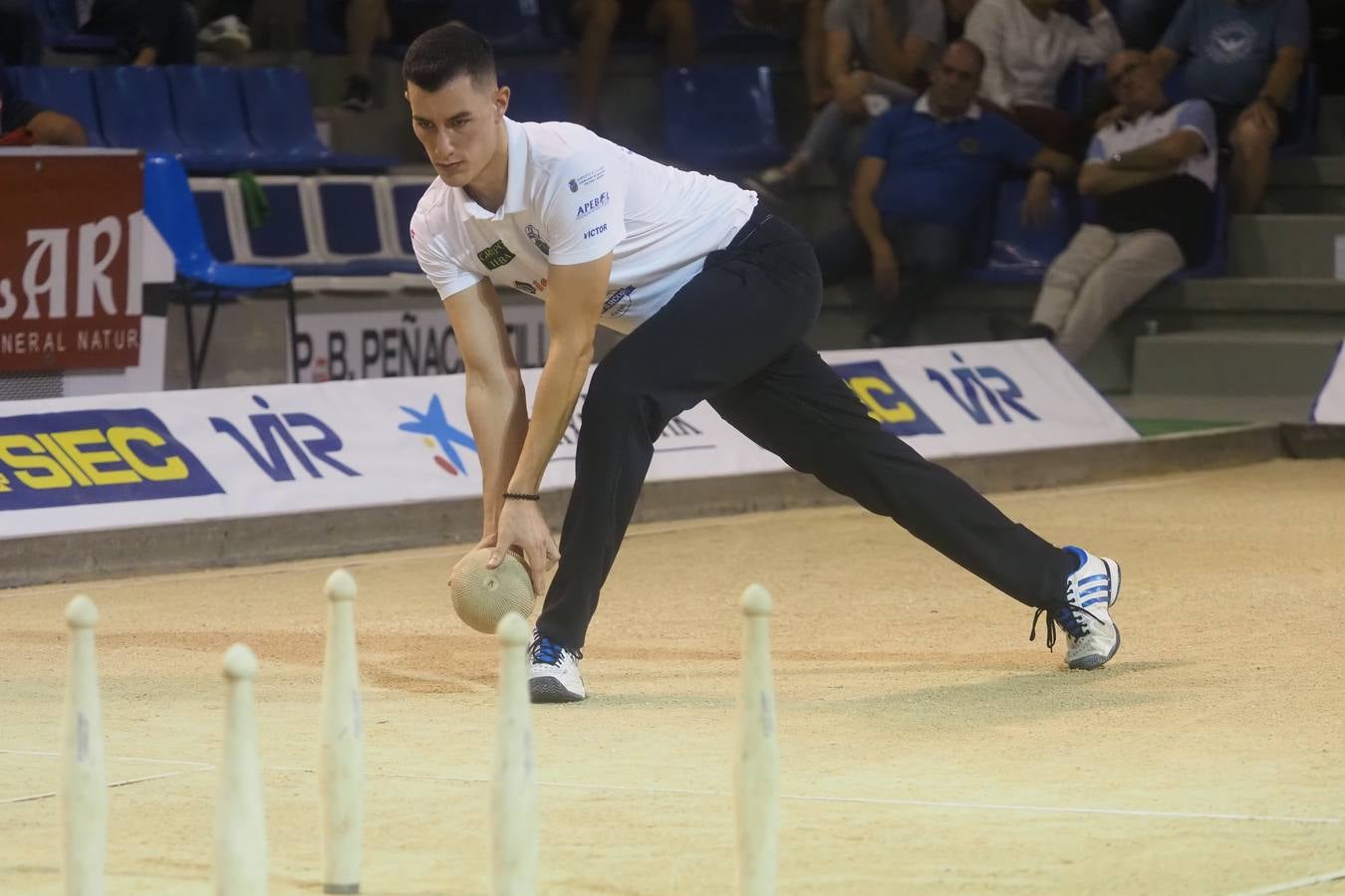 El de Peñacastillo no falla y con sus 154 bolos tiene 18 sobre Óscar