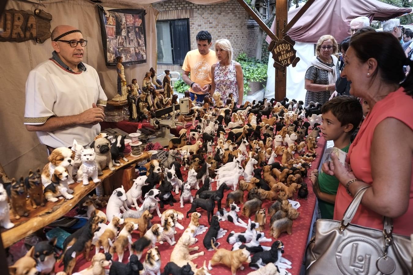 Fotos: El Mercado Medieval invade la Alameda de Oviedo