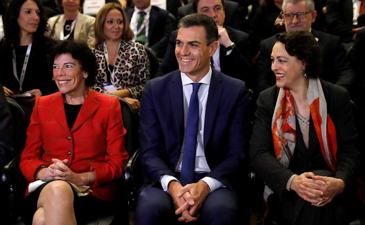 Pedro Sánchez y tres ministras estarán esta semana en la UIMP