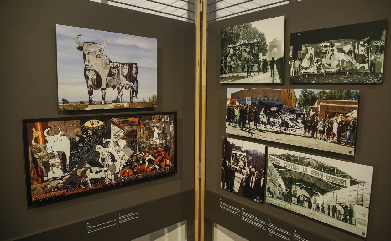 la exposición está en dos camiones en la plaza Porticada.