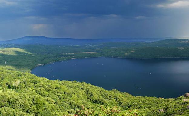 Imagen del lago de Sanabria.