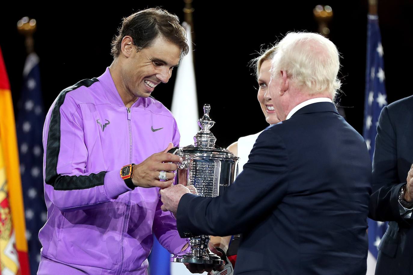 Rafa Nadal celebra su cuarto título del Abierto de Estdos Unidos, que supone su 19ª Grand Slam.