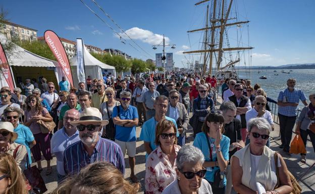 Miles de personas desfilarán este fin de semana por el muella de Calderón para disfrutar de los barcos. 