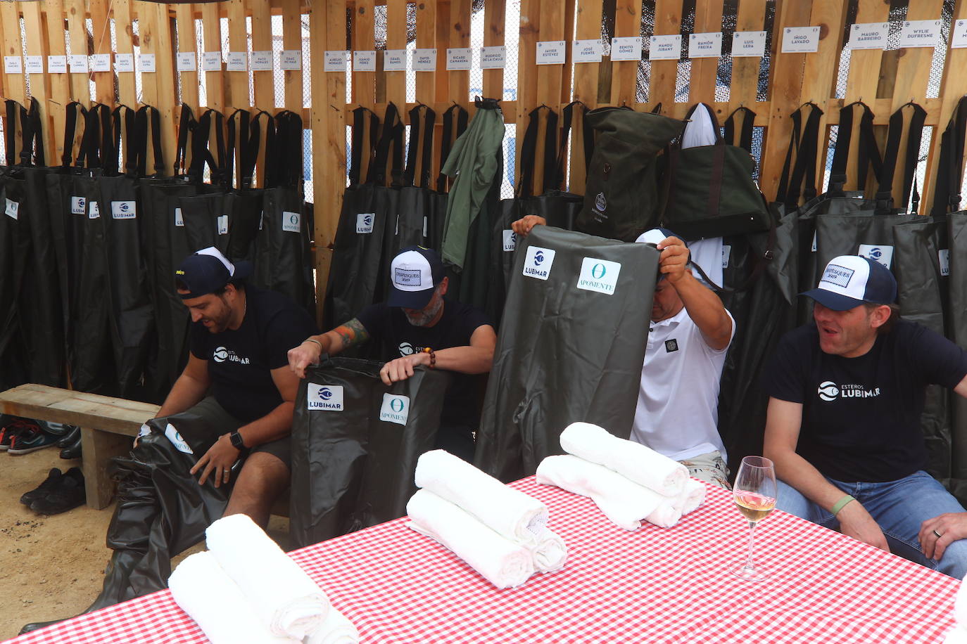 Despesques 2019 ha reunido en los esteros de Lubimar, en Barbate, a más de ochenta cocineros de primer nivel, tanto de España como del extranjero