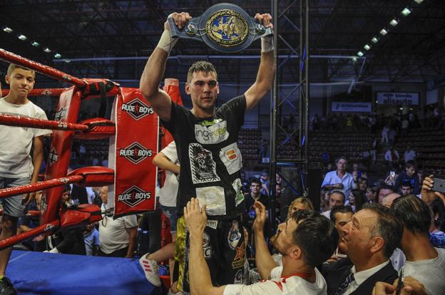 Sergio García celebra una de sus defensas del título. 