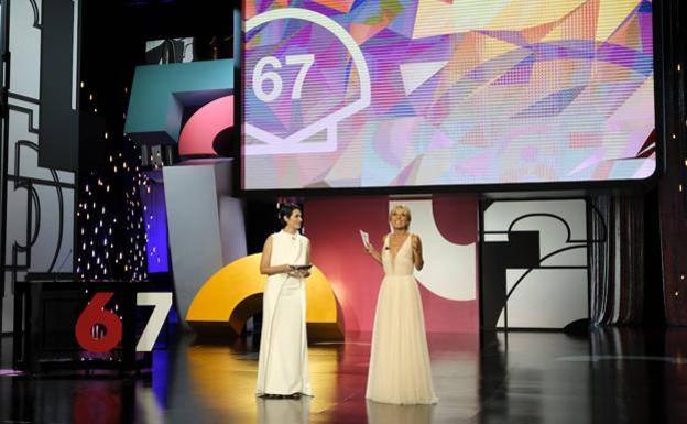 Las presentadoras de la gala