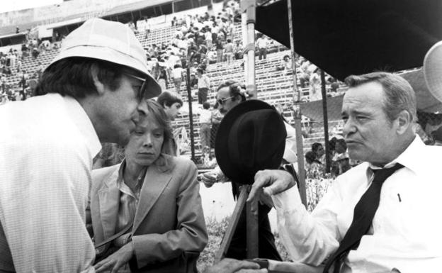 Costa-Gavras dirige a Sissy Spacek y Jack Lemmon en 'Missing (Desaparecido)'.