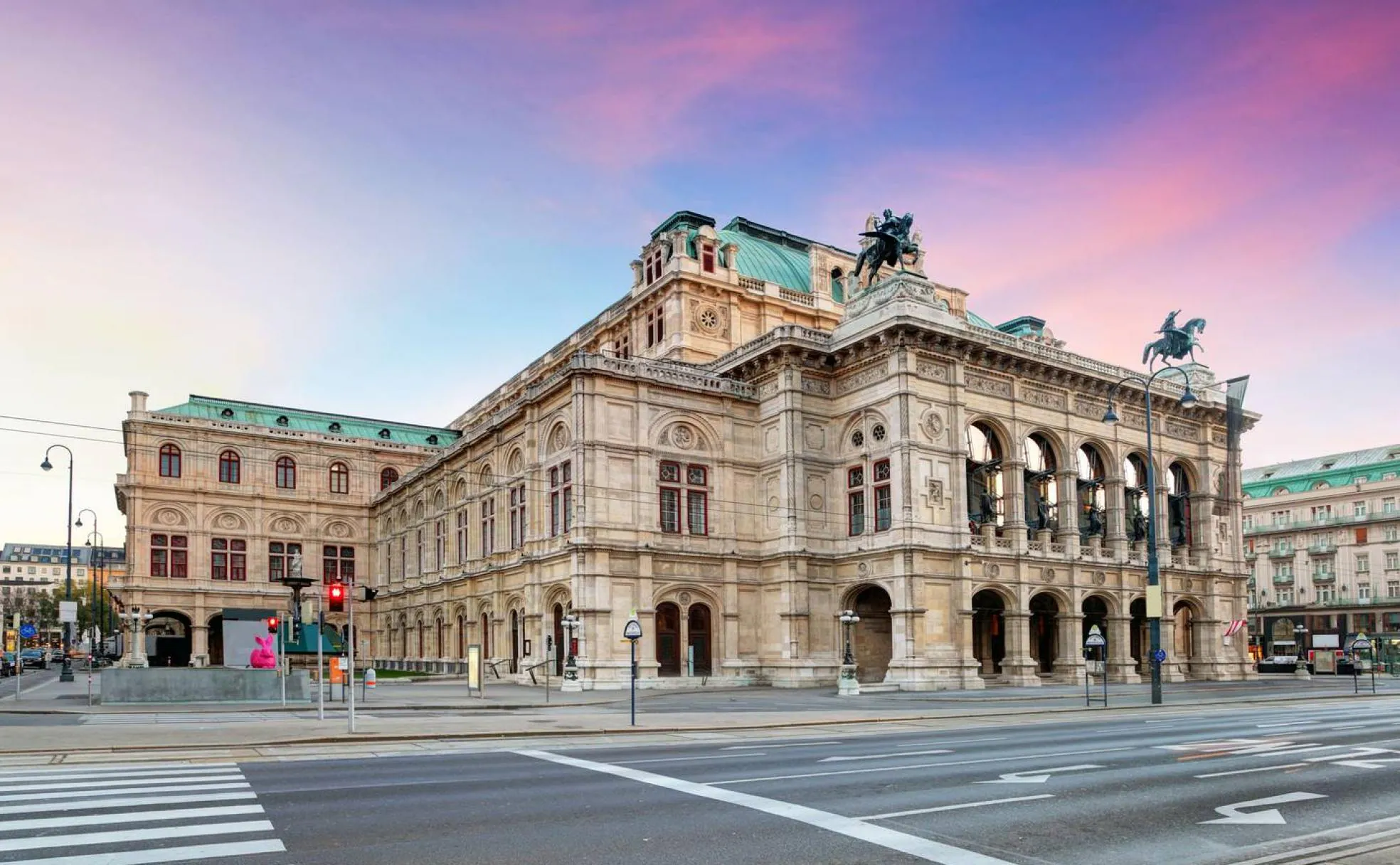 Vista general de la Ópera de Viena, uno de los edificio más visitado de la capital austriaca.