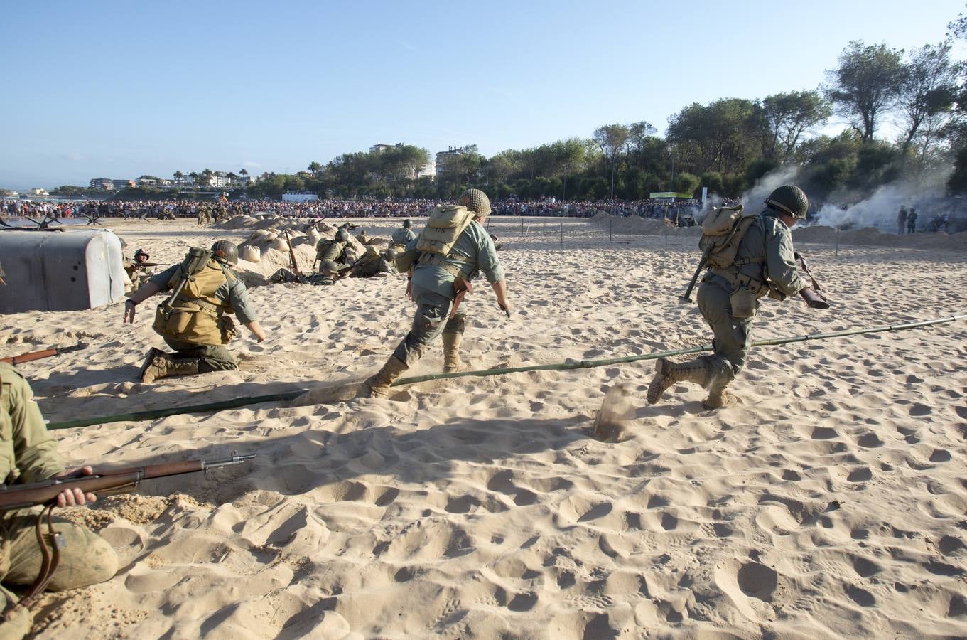 Fotos: Así ha sido el desembarco sin barcos en El Sardinero