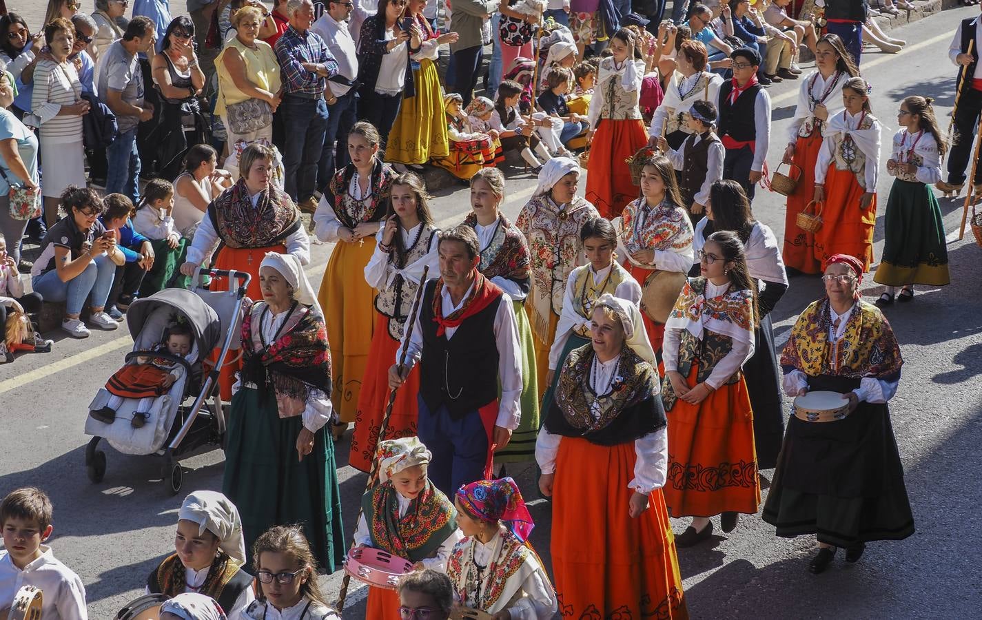 Fotos: Quince carretas y diez agrupaciones folclóricas participarán hoy en el Día de Campoo