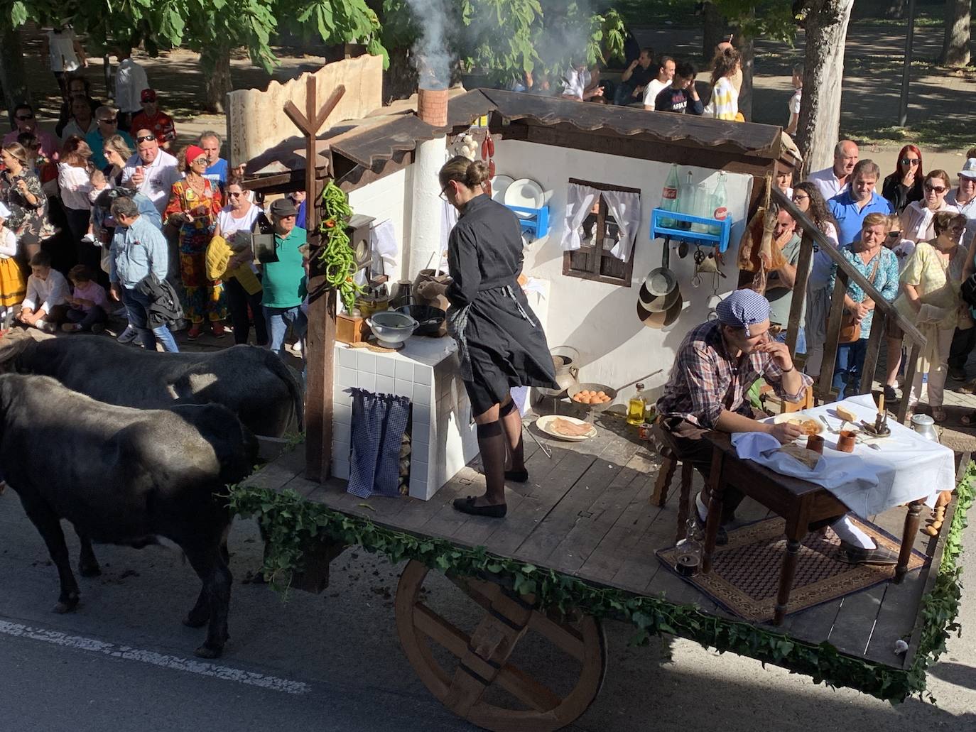 Fotos: Quince carretas y diez agrupaciones folclóricas participarán hoy en el Día de Campoo