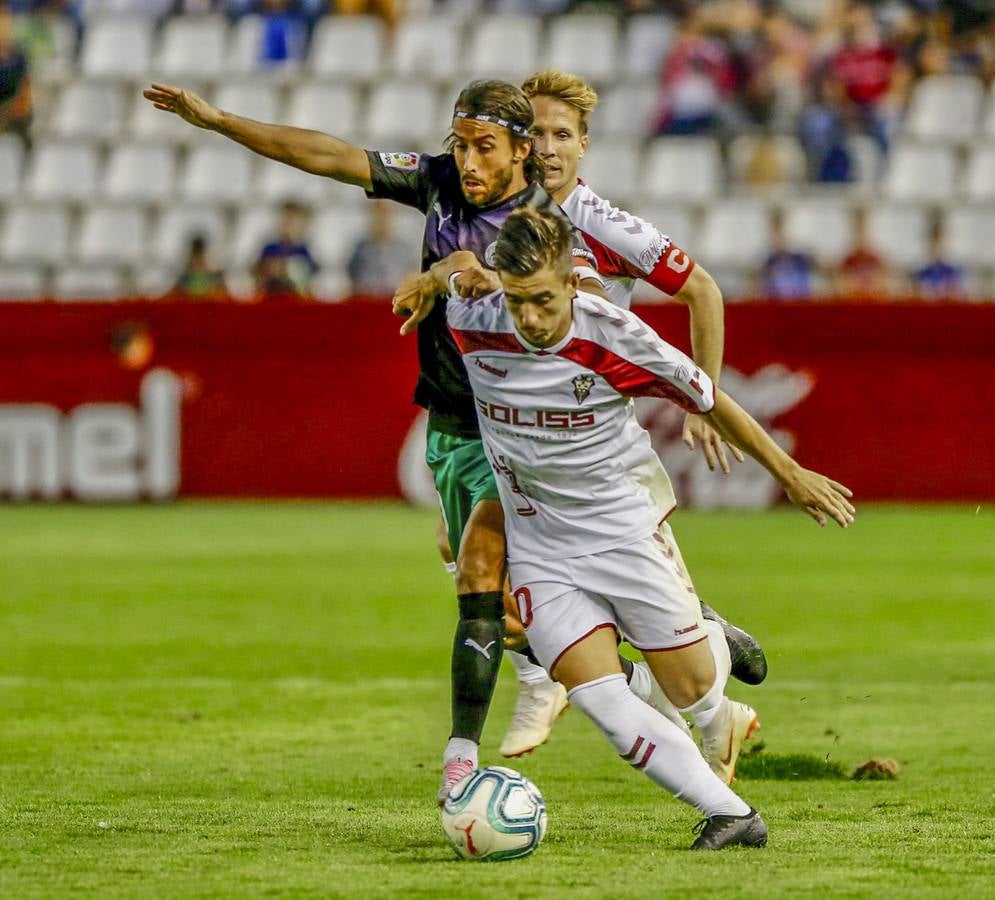 Fotos: Imágenes del partido Albacete-Racing