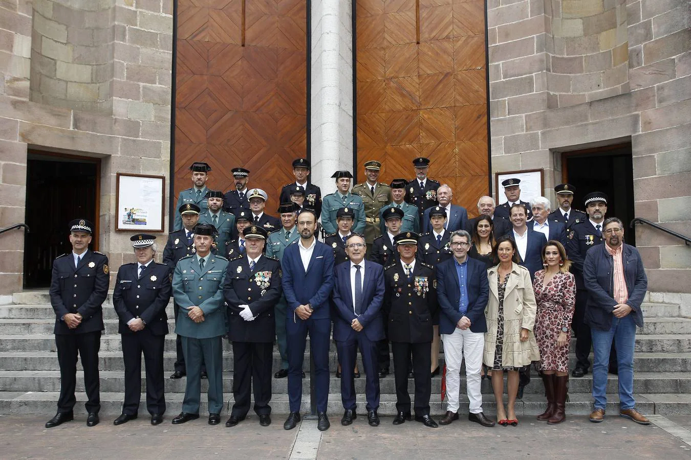 Fotos: La Policía Nacional celebra a sus patronos en Torrelavega