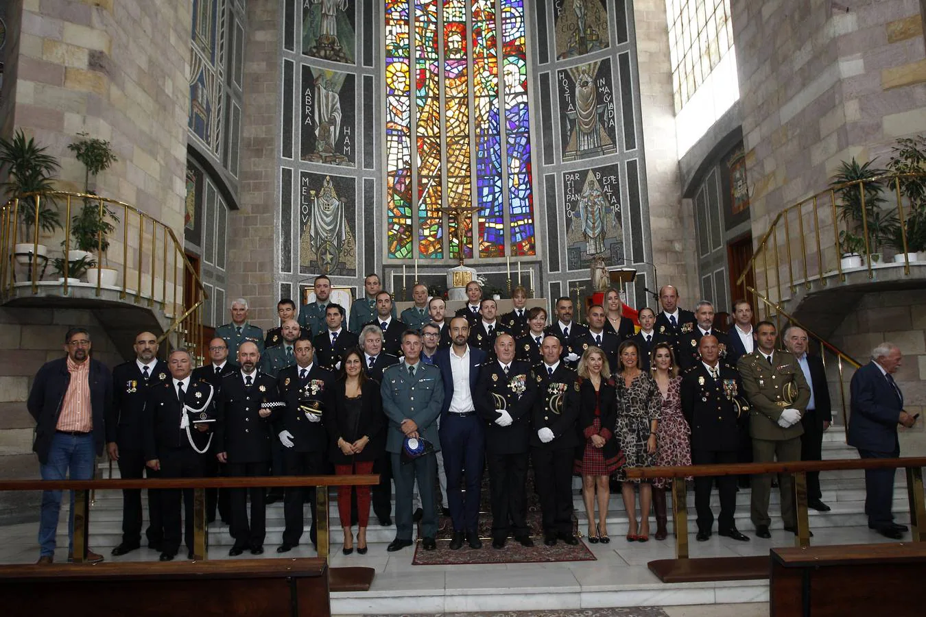 Fotos: La Policía Nacional celebra a sus patronos en Torrelavega