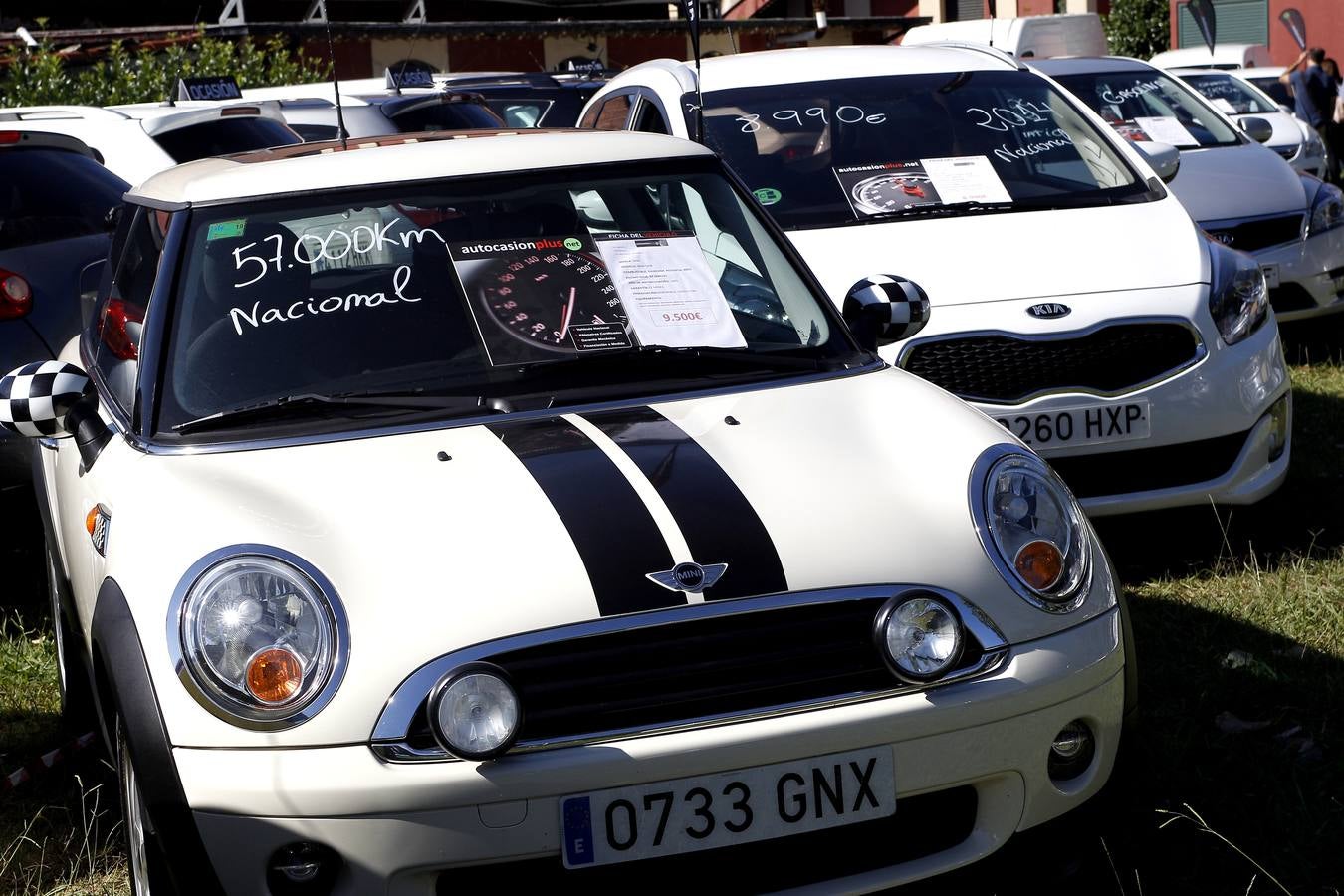 Fotos: Feria de vehículos de ocasión en La Lechera de Torrelavega