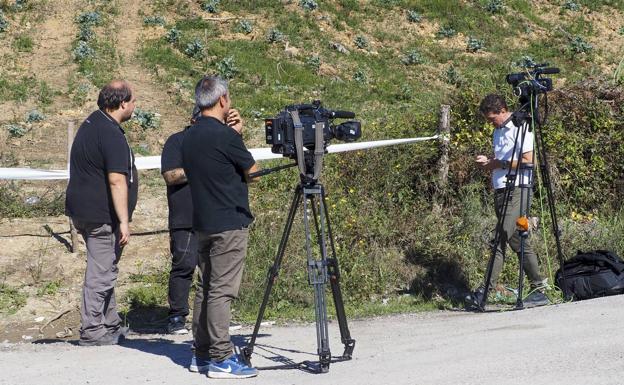 La Guardia Civil acudió también ayer al vertedero para comprobar de primera mano el modo en que se trabaja en la separación de residuos. Todo para descartar que el lugar pudiera albergar restos biológicos del fallecido. 