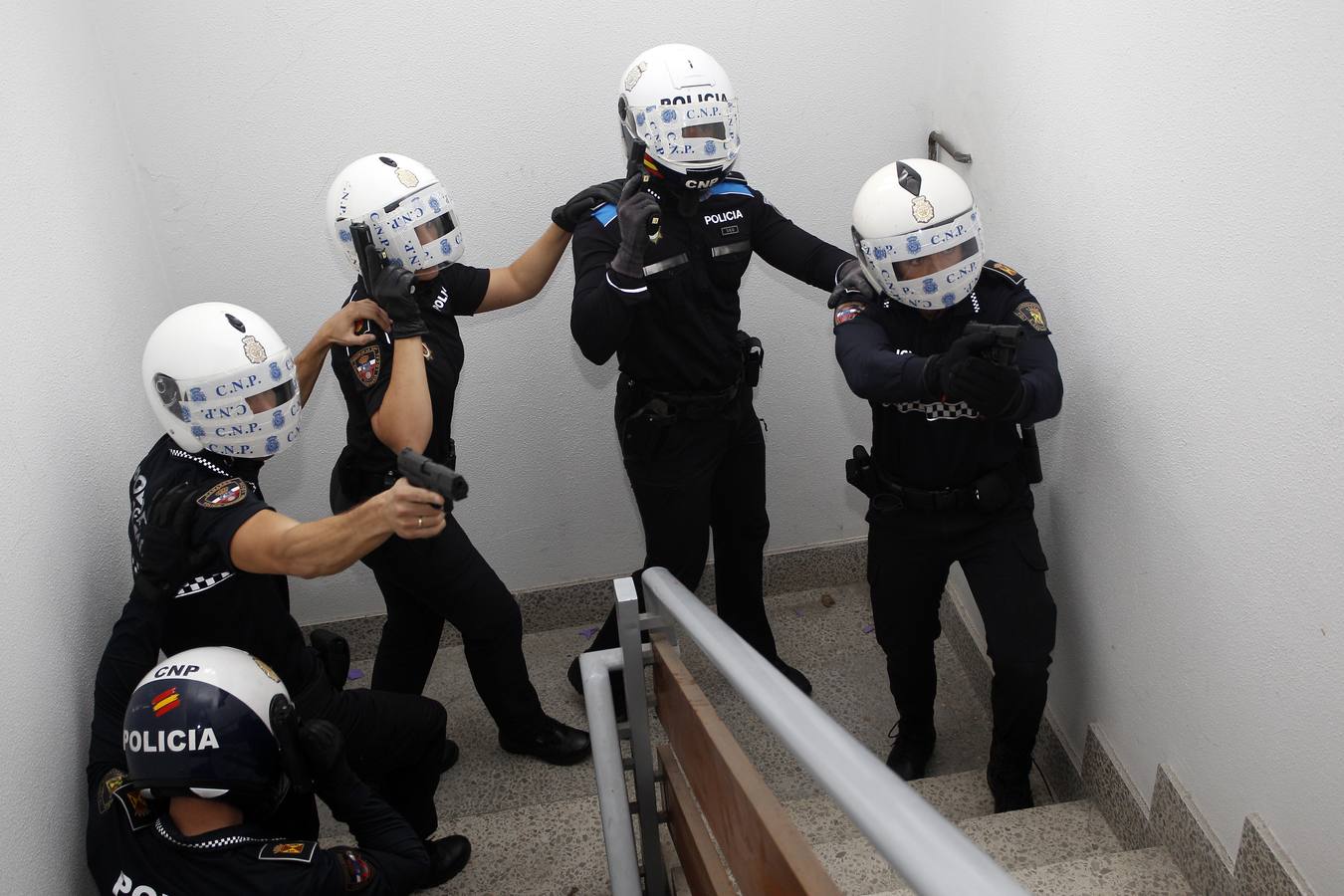 Fotos: Ejercicios prácticos de formación para aspirantes a policías locales