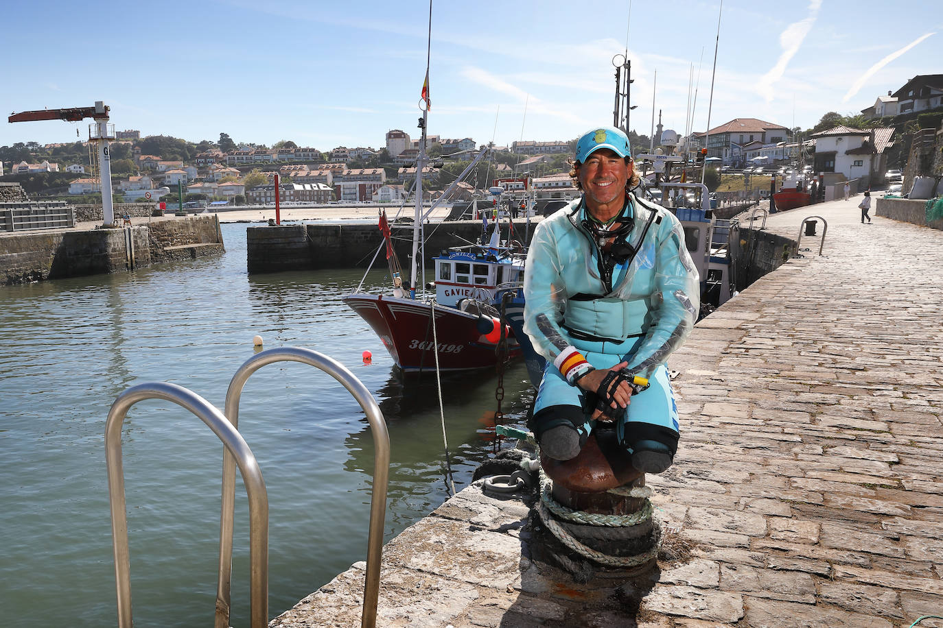 Fotos: Álvaro de Marichalar llega a Cantabria surcando los mares