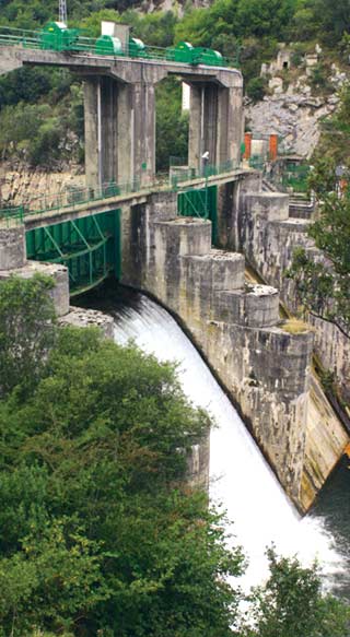 Presa del embalse de Palombera.