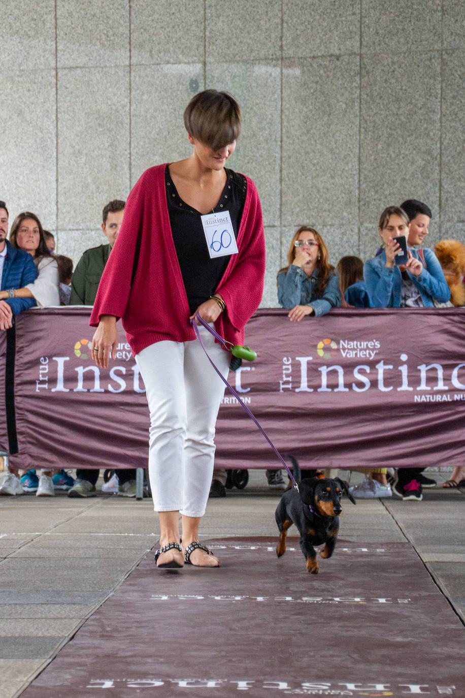 El centro comercial celebró la décima edición de este evento que premió a los perros más bonitos, simpáticos y educados