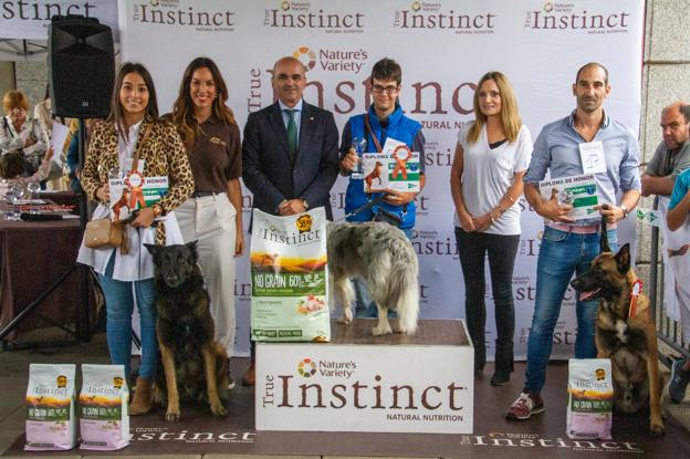 Ganadores en la categoría de mejor educados.