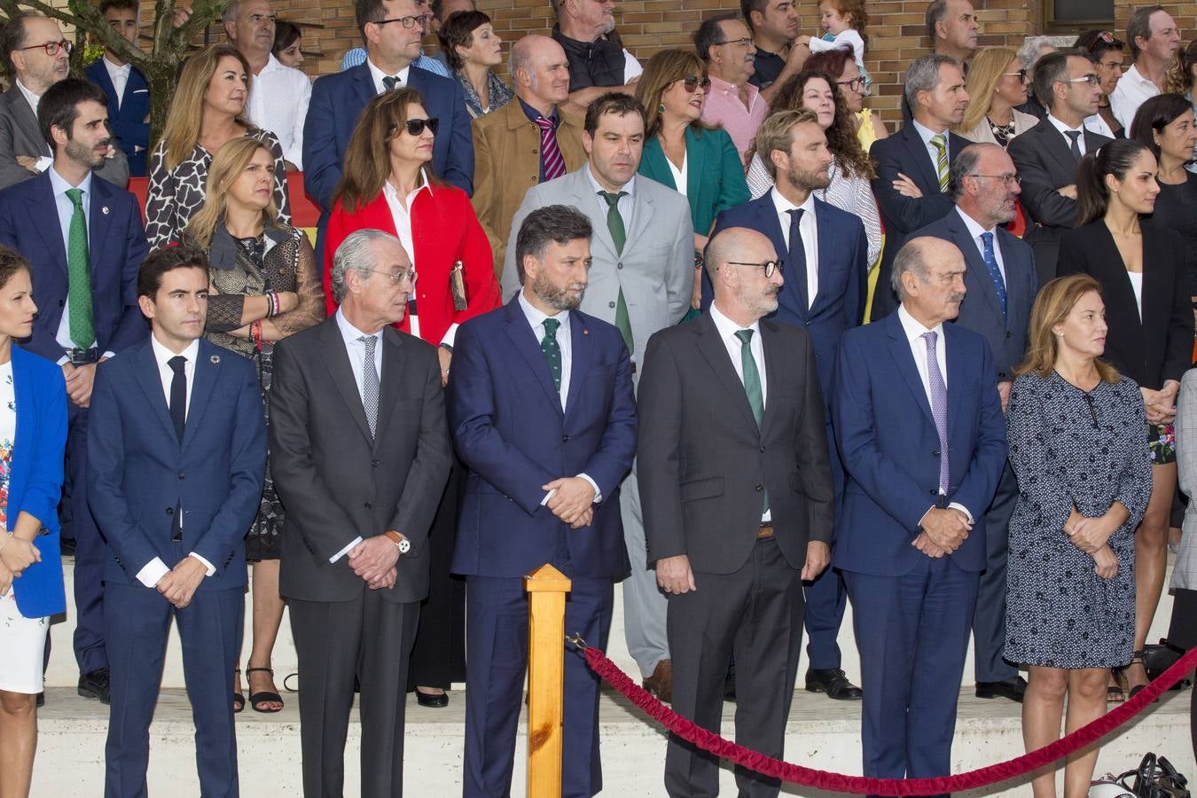Fotos: Imágenes del acto de celebración del Día de la Guardia Civil en el cuartel de Campogiro