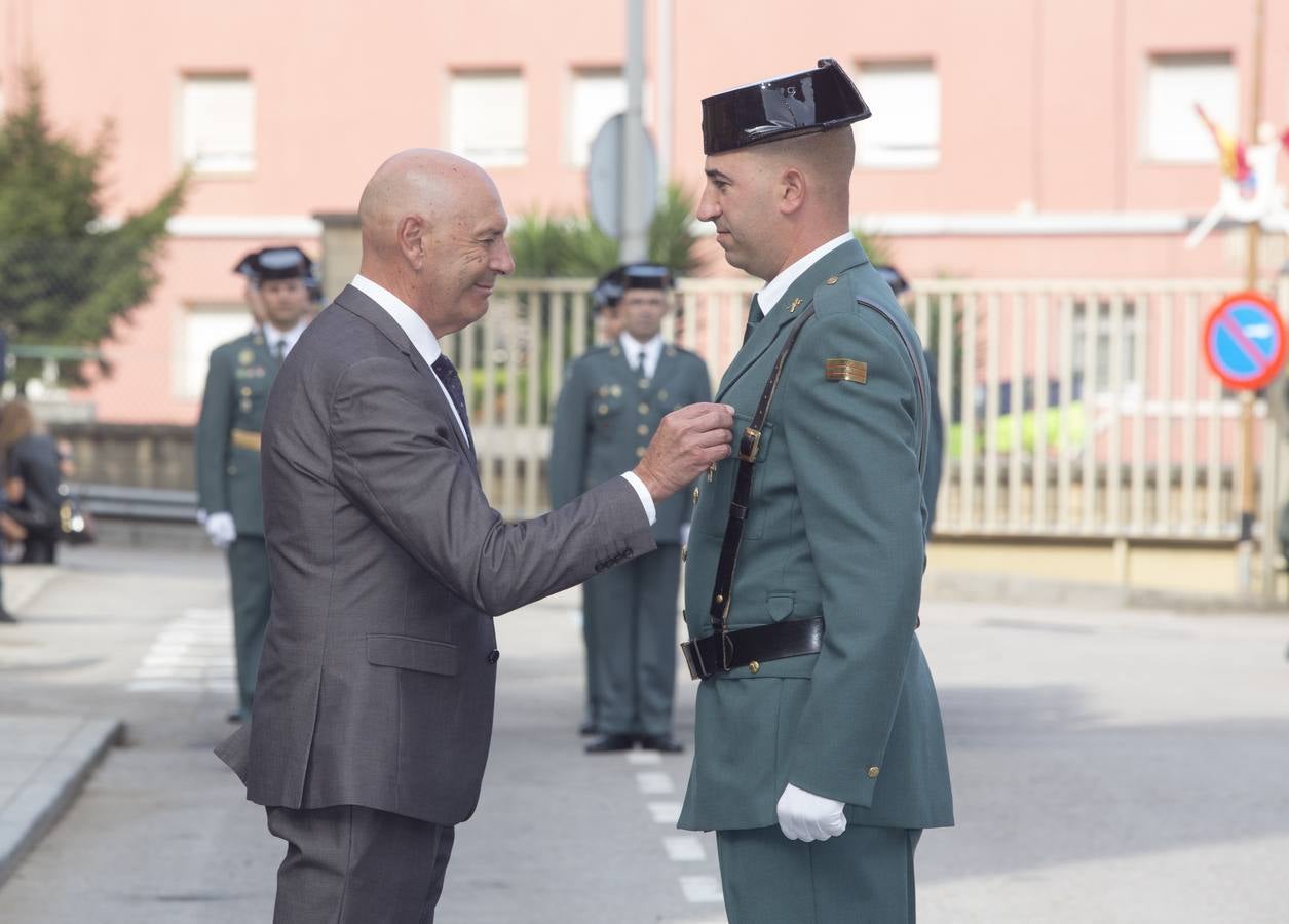 Fotos: Imágenes del acto de celebración del Día de la Guardia Civil en el cuartel de Campogiro