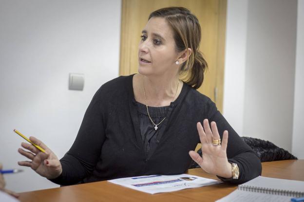 En la harina de una reunión, entregada por las mujeres empresarias.