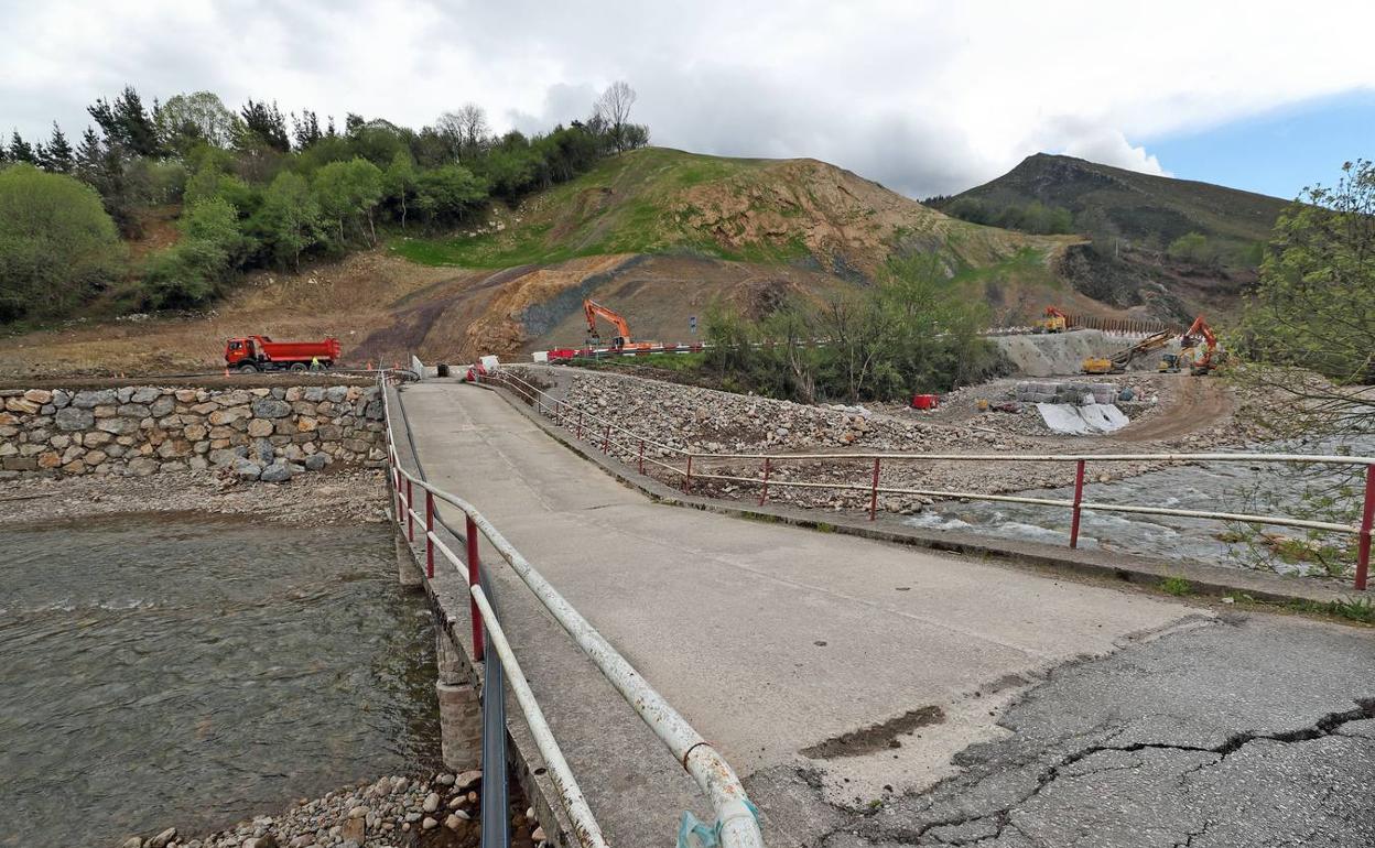 El Gobierno aprueba media docena de obras en carreteras de la región por más de 15 millones de euros