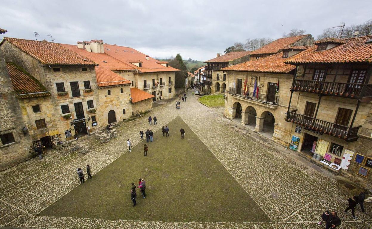 Santillana del Mar concede la exención del IBI a varias viviendas afectadas por las inundaciones