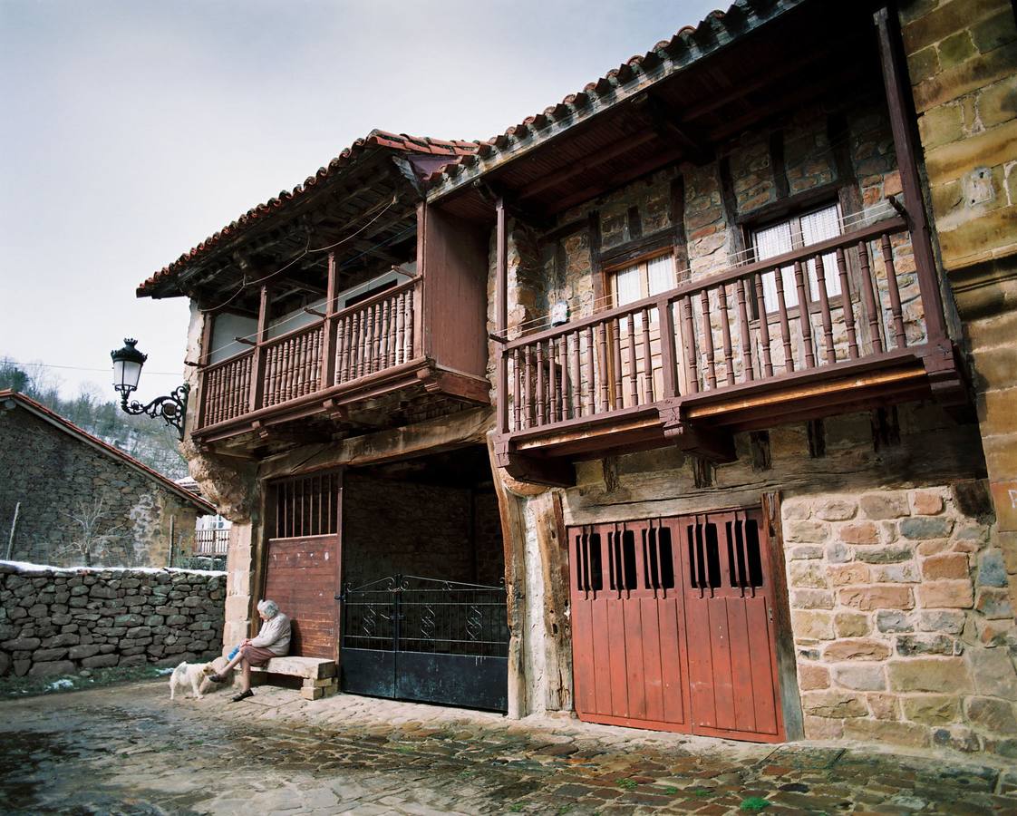 Fotos: Bárcena Mayor, uno de los pueblos más bonitos de Cantabria