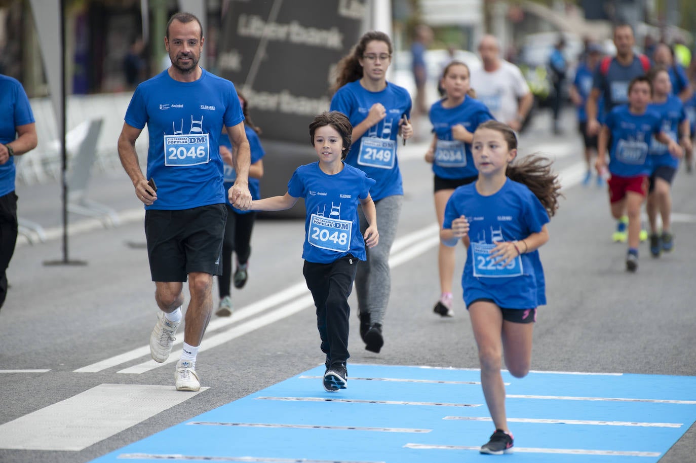 La salida de la carrera de 2 kilómetros. 