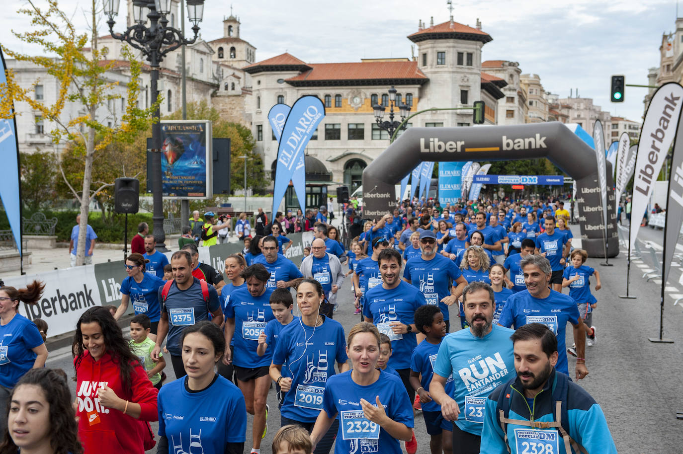 La salida de la carrera de 2 kilómetros. 