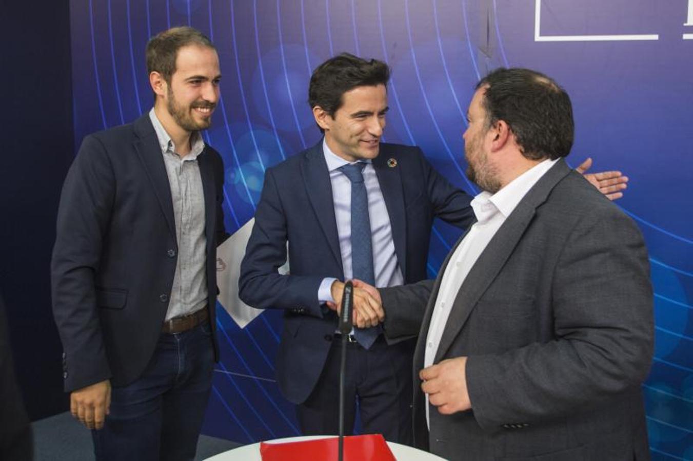 Pedro Casares (PSOE), Diego Movellán (PP), Rubén Gómez (Cs), José María Mazón (PRC), Emilio del Valle (Vox) y Luis del Piñal (Podemos) han confrontado sus ideas en el debate electoral de El Diario Montañés