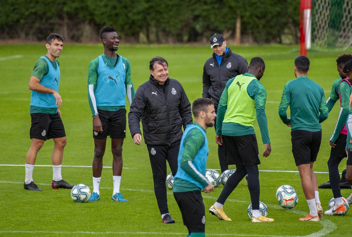 Fotos: El Racing, con la mirada puesta en Elche