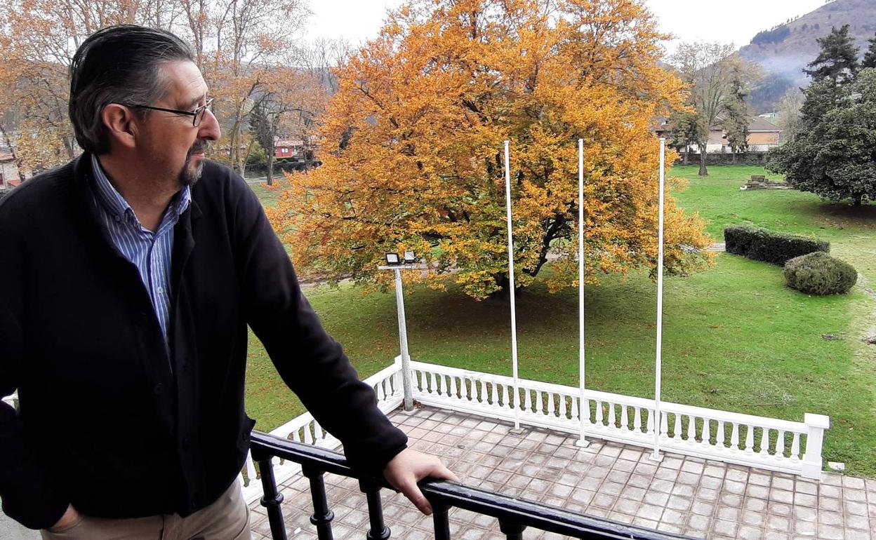 El alcalde con el parque Mazarrasa