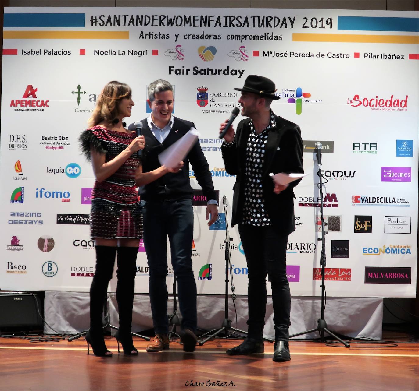 La gala #SantanderWomenFairSaturday, a favor de la Asociación Cantabria en Rosa, resultó todo un éxito.