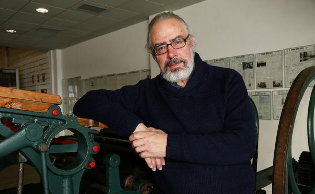 Javier Tazón, uno de los principales exponentes de la novela histórica en Cantabria. 