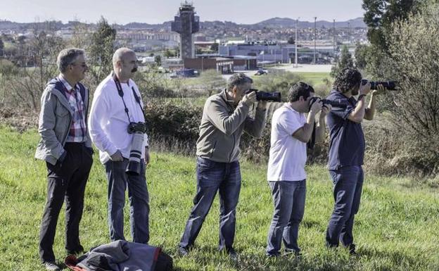 Roberto Rivas, Manuel Diego, Pedro Agustín Diego, Alberto Montes y David Mazón, de Amigos de Parayas.