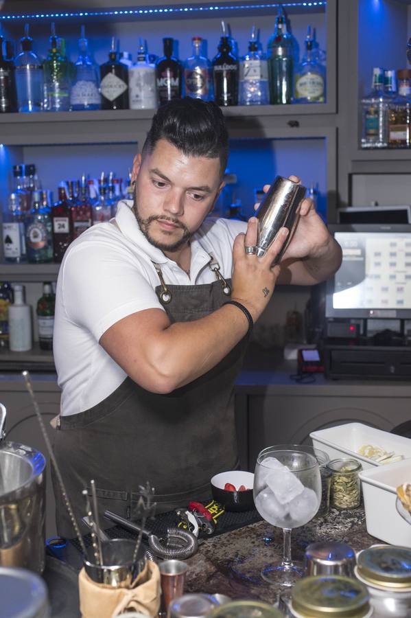 Borja Gutiérrez, campeóna regional de Coctelería