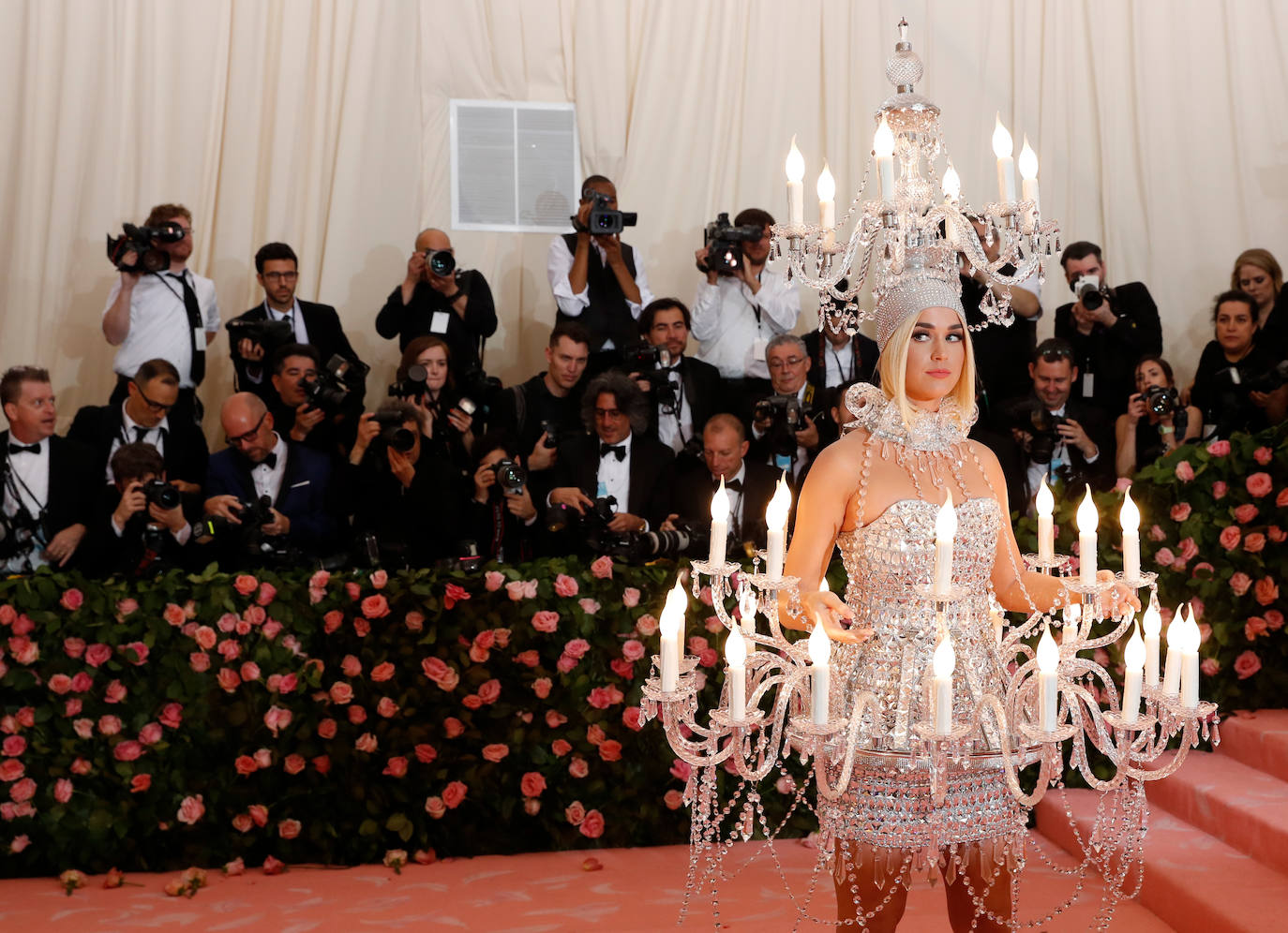 Katy Perry llega a la gala del Museo de Arte Metropolitano de Nueva York, en Manhattan.